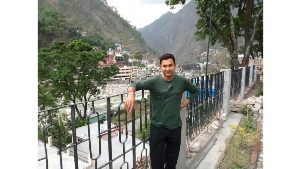 Author Profiles 1 author profiles- raveesh